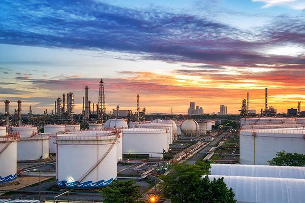 OIL & GAS