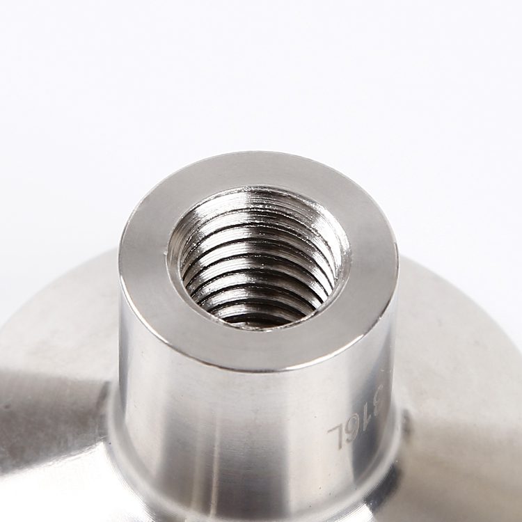 Triclamp female thread ferrule